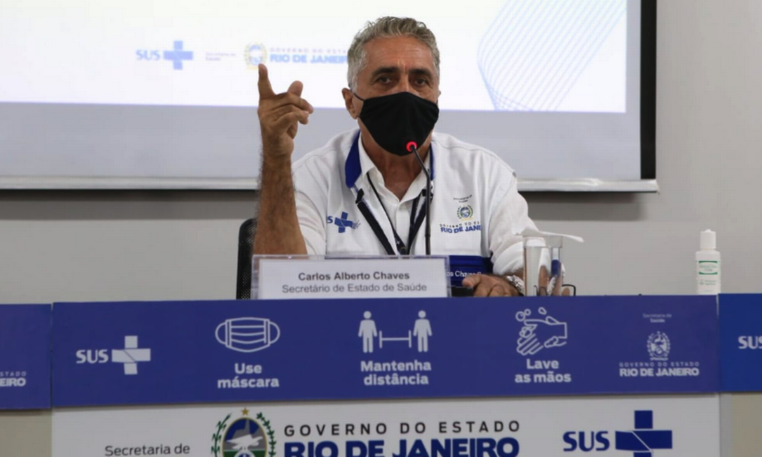 Secretário Carlos Alberto Chaves, durante apresentação nesta quarta-feira, na sede da SES Foto: Divulgação