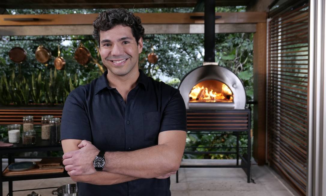Felipe Bronze: o chef estreia nova temporada do programa "Perto do fogo" Foto: divulgação