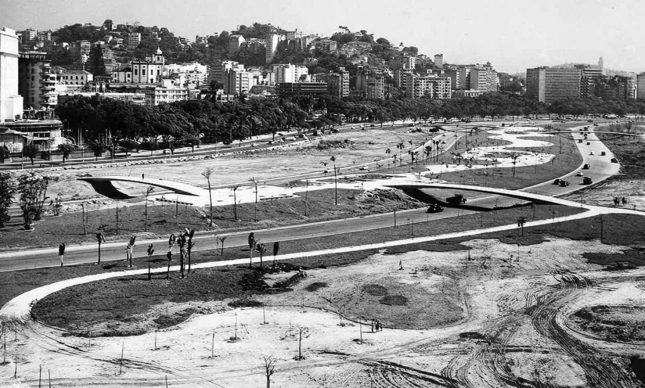 Construção do Parque do Flamengo. Autor desconhecido. c.1962. Foto: Acervo Fundação Biblioteca Nacional