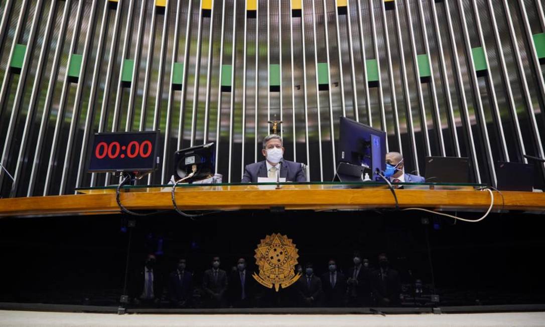 Insatisfeito, Lira faz discurso duro ao Planalto contra o gerenciamento no combate à pandemia Foto: Agência Câmara