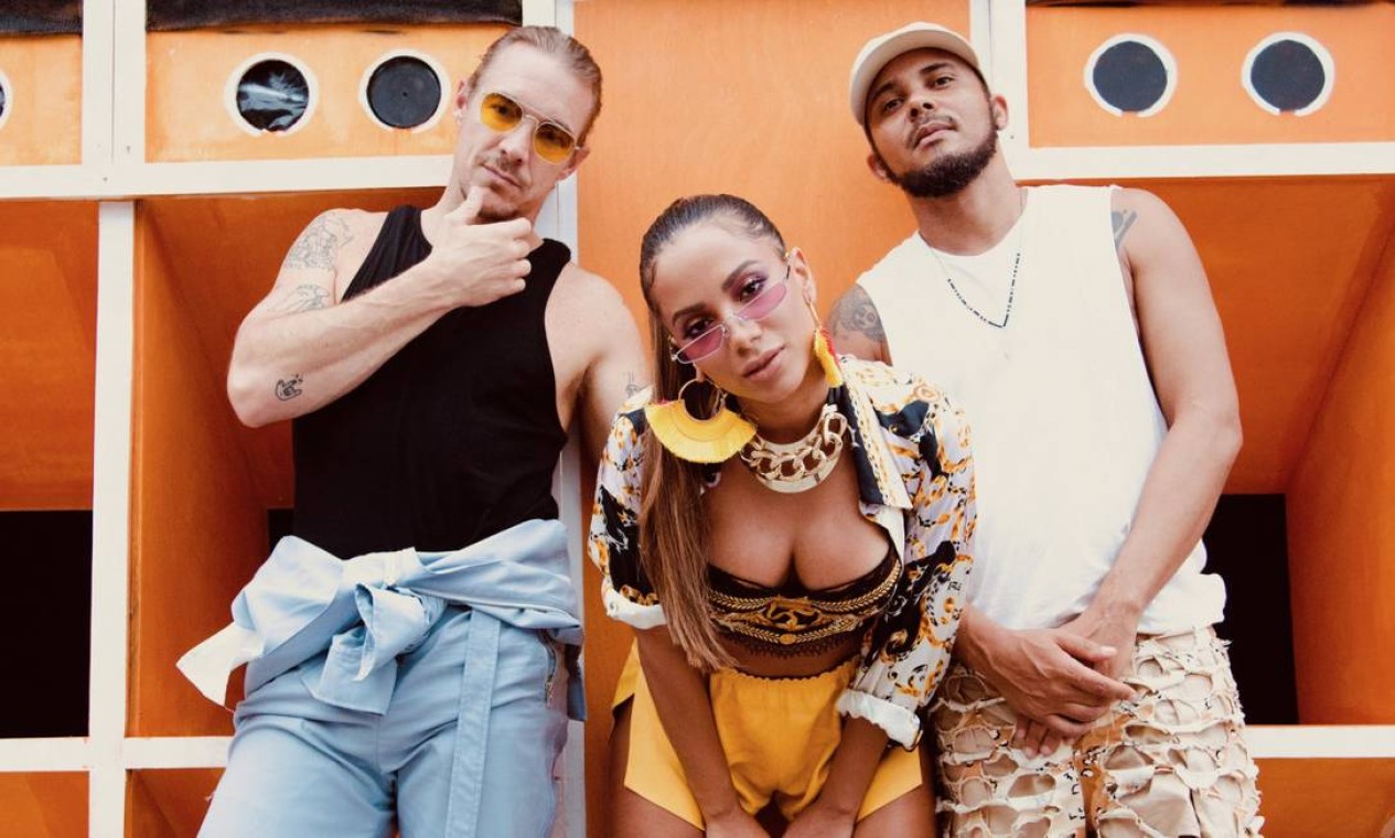 Major Lazer: Apreciadores de música brasileira, os DJs foram os produtores do hit "Sua Cara" (2017), parceria da funkeira com Pabllo Vittar. Juntos também lançaram "Make It Hot" (2019) e "Rave de Favela" (2020). Foto: Reprodução
