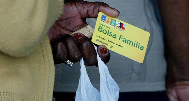 Auxílio Brasil: Estrutura do novo Bolsa Família é vaga e pode pagar mais a quem precisa menos, avaliam especialistas - Vimarsana News