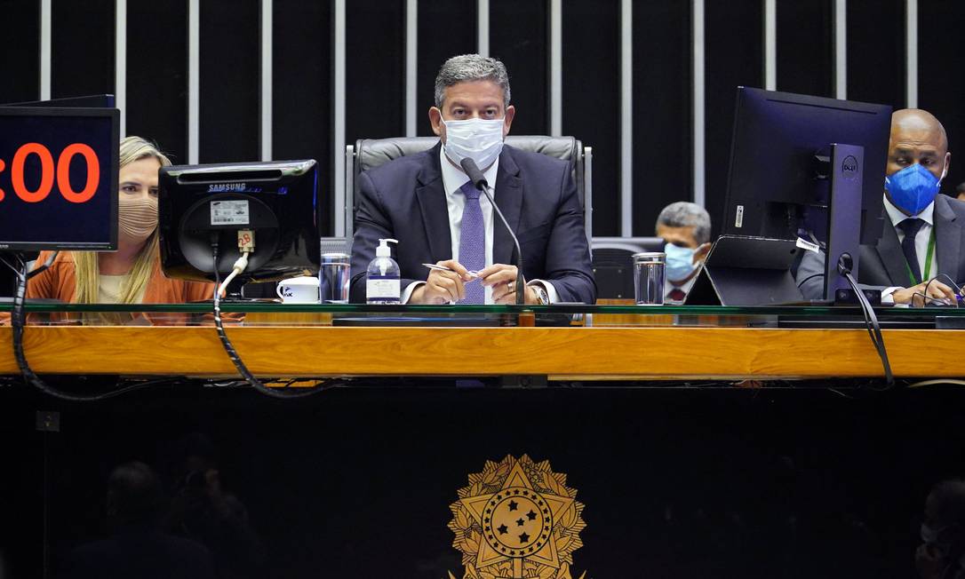 Presidente da Câmara, deputado Arthur Lira, comanda sessão Foto: Pablo Valadares / Câmara dos Deputados