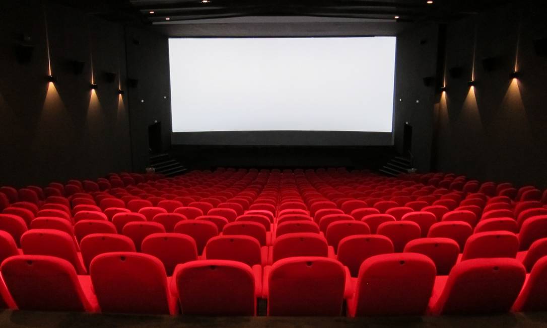Os cinemas estão entre os espaços que vao reabrir a partir desta sexta-feira Foto: Divulgaçao
