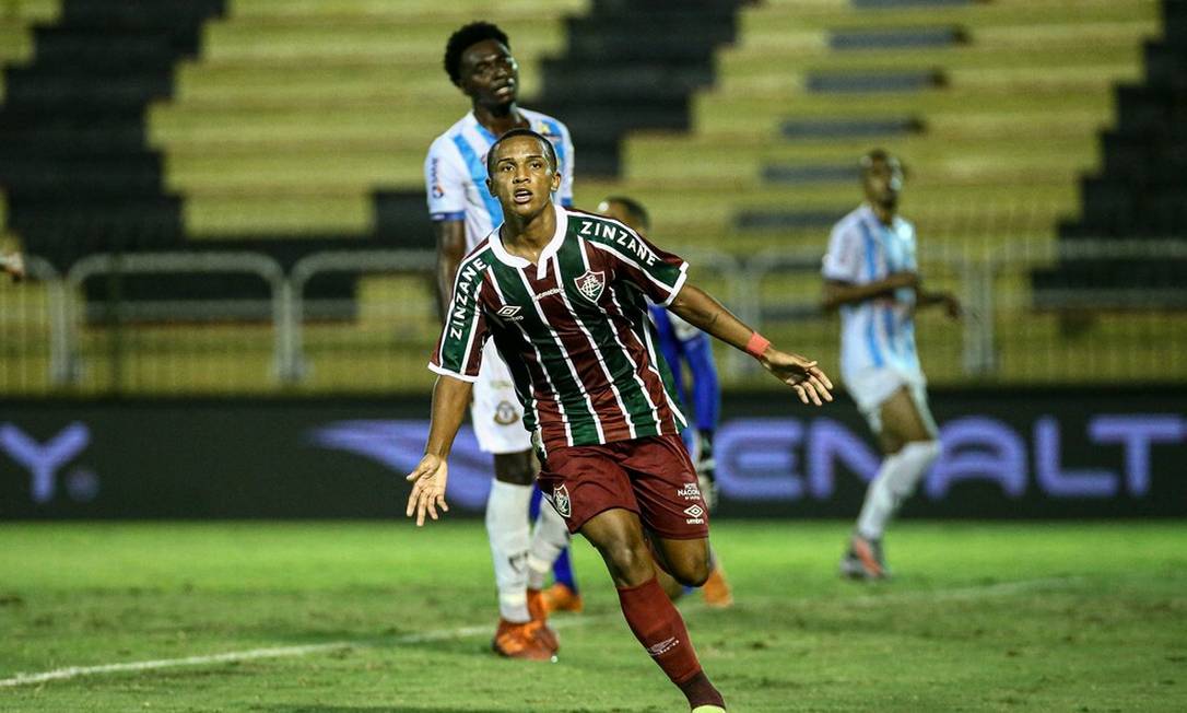Em estreia como titular, Kayky marca primeiro gol como profissional do Fluminense Foto: Lucas Merçon/Fluminense