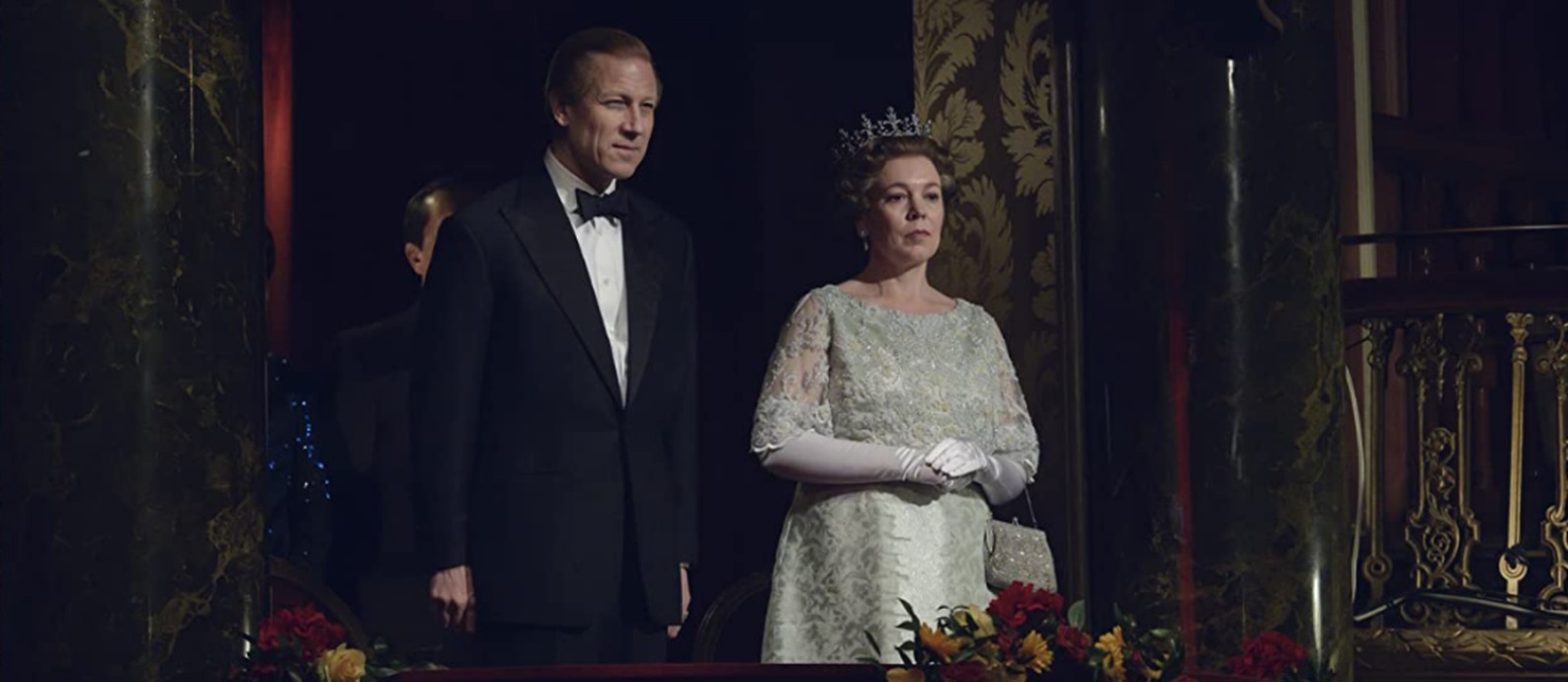 Tobias Menzies e Olivia Collman como o Príncipe Phillip e a rainha Elizabeth, em 'The crown' Foto: Reprodução