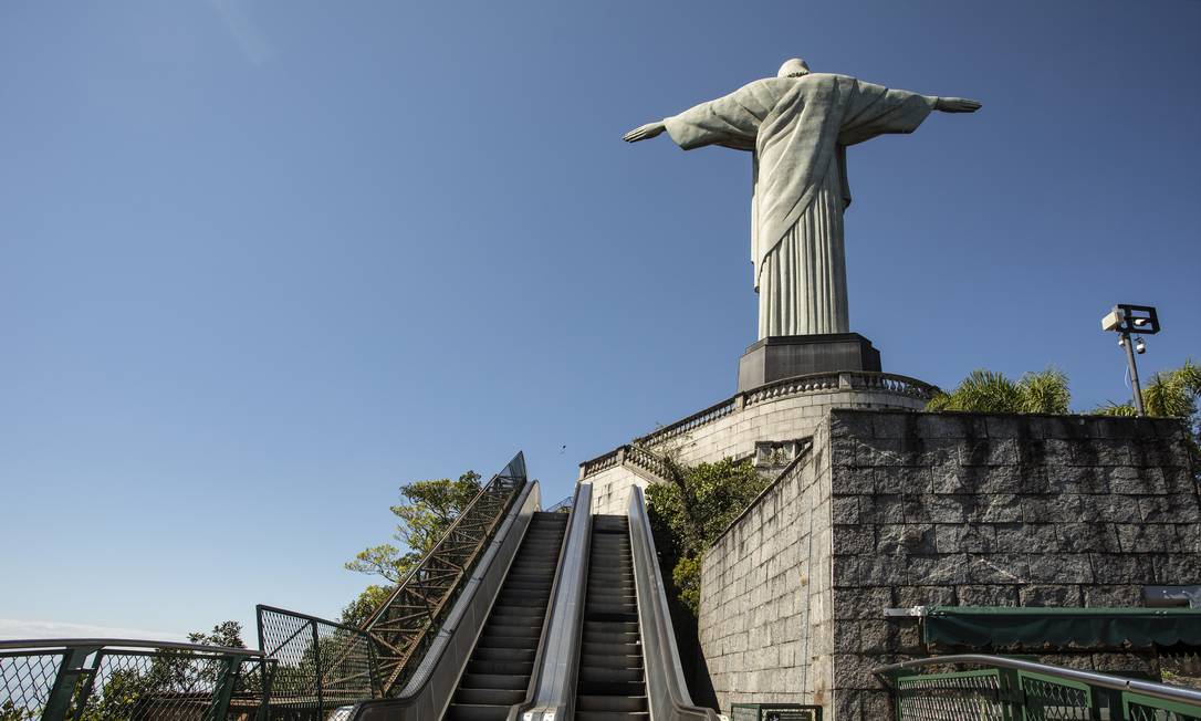 Cristo reabre para visitação pública Foto: Ana Branco / Agência O Globo