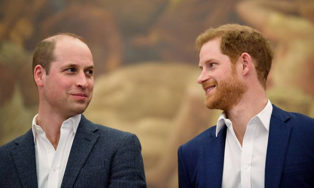Príncipe William e príncipe Harry em 2018 Foto: TOBY MELVILLE/AFP