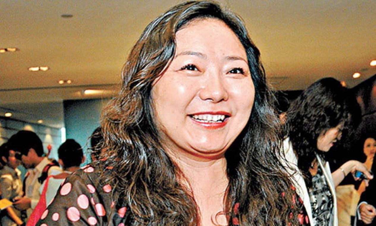 A chinesa Wu Yajun é co-fundadora da Longfor Properties. Ela é a segunda na lista da revista 'Forbes' que reúne mulheres que ficaram bilionárias com seu trabalho, as 'self-made billionaires' Foto: Reprodução