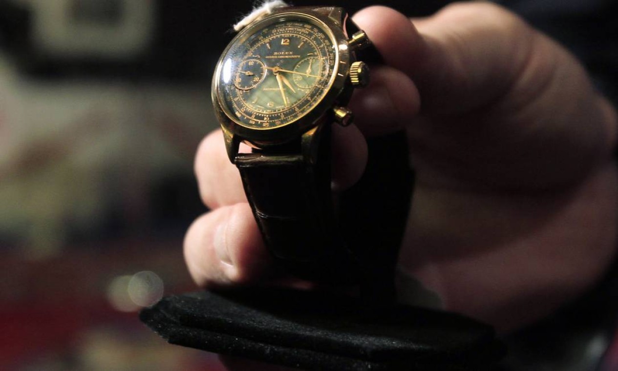 Um relógio Rolex de Bernard Madoff foi apreendido e leiloado em Nova York e na Flórida pelo United States Marshals Service, para ajudar na indenização de vítimas, em 2009 Foto: SHANNON STAPLETON