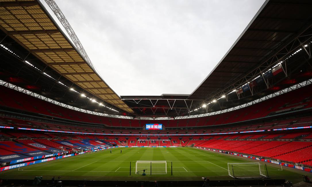 Wembley receberá 8 mil torcedores em partida da Copa da Liga Foto: CATHERINE IVILL / Pool via REUTERS