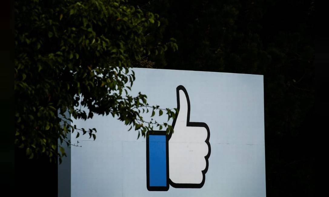 Facebook: experiência servirá para entender melhor se eliminar a contagem de curtidas ajudaria a reduzir a pressão por postagens no Instagram Foto: Reuters