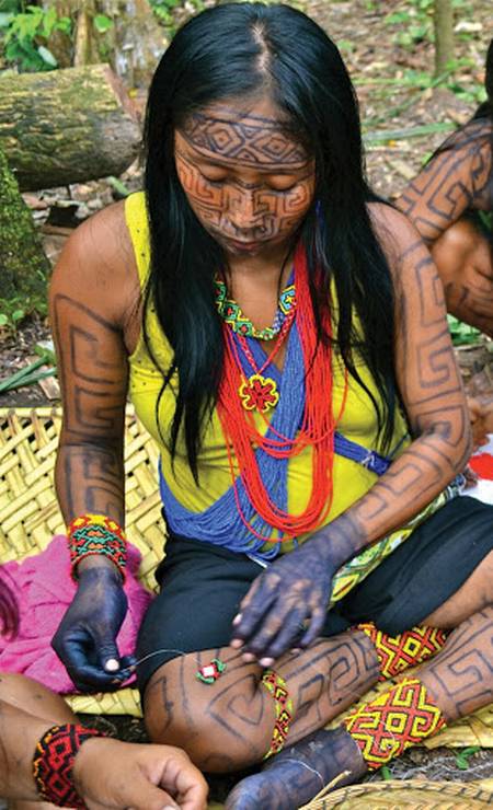 Parte da exposição virtual sobre missangas na cultura indígena, do Museu do Índio Foto: Reprodução
