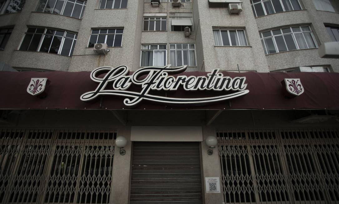 O tradicional restaurante La Fiorentina, no Leme, fecha as portas em função da pandemia Foto: Guito Moreto / Agência O Globo