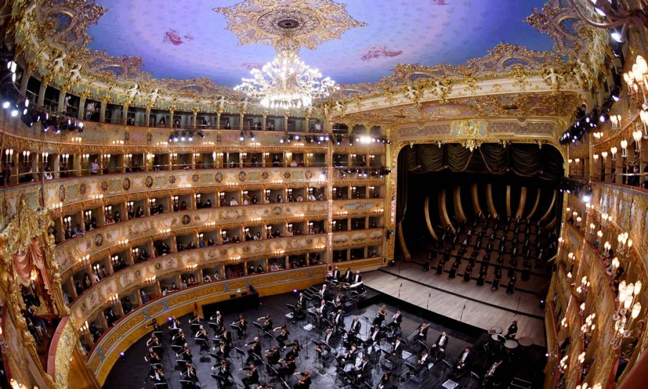 Ópera Fenice, em Veneza Foto: ANDREA PATTARO / AFP