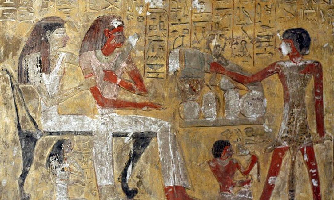 Representações bidimensionais também apresentam o mesmo tipo de danos, como nesta, da 19ª Dinastia, por volta de 1200 a.C., em homenagem ao deus Ptah Foto: Getty Images