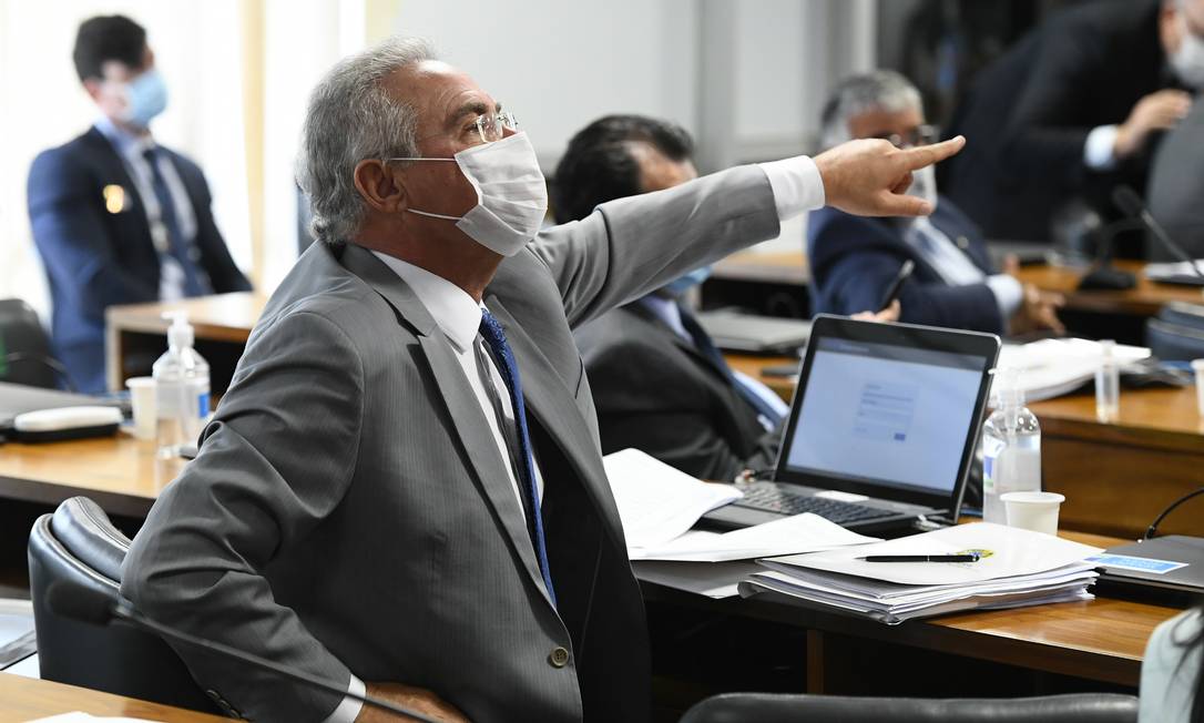 Senador Renan Calheiros (MDB-AL) foi indicado como relator por Aziz Foto: Jefferson Rudy / Agência O Globo - 05/05/2021