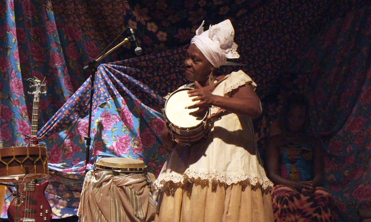 Espetáculo on-line aborda ativismo do poeta Solano Trindade - Jornal O Globo