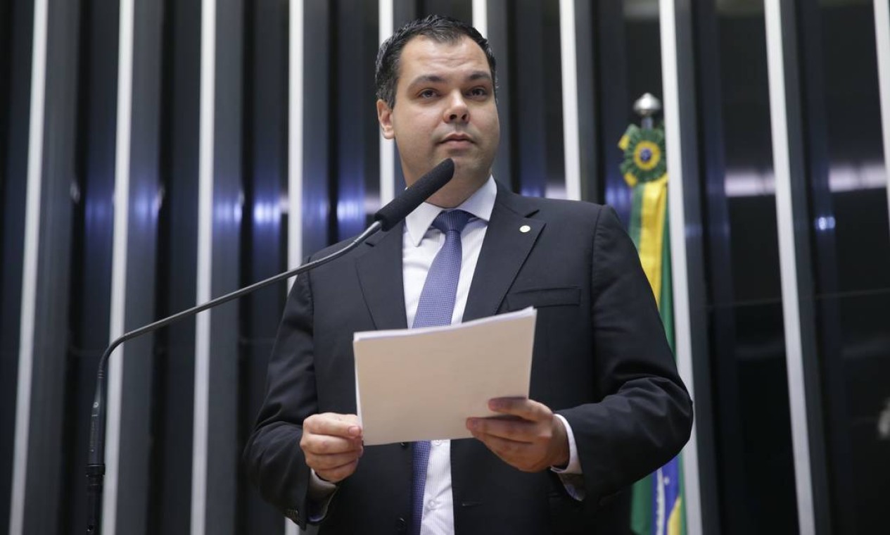 Bruno durante sessão do impeachment da presidente Dilma Rousseff: voto a favor Foto: Ananda Borges / Câmara dos Deputados - 15/04/2016