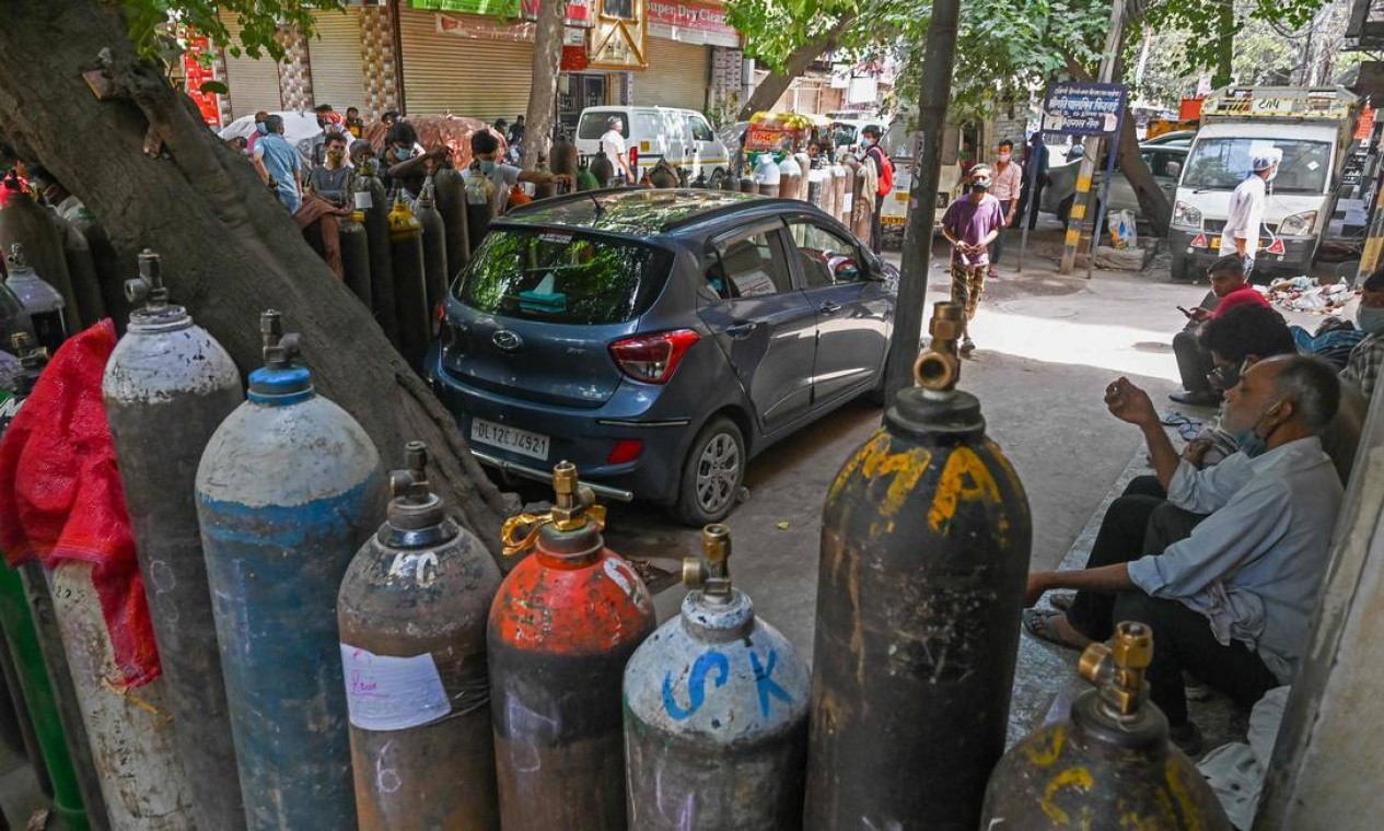 Com explosão de casos Nova Delhi em 4 de maio de 2021, quando o número total de casos da Covid na Índia ultrapassou 20 milhões. (Foto de Prakash SINGH / AFP) Foto: PRAKASH SINGH / AFP