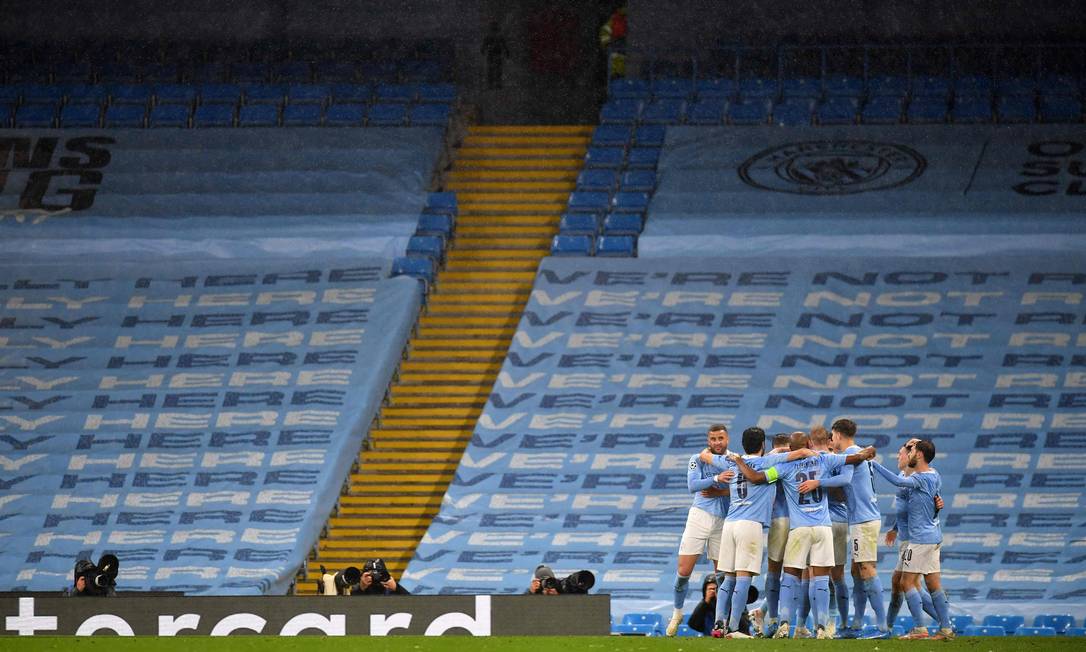 13º (empate) - Manchester City (futebol): 4 bilhoes de dólares Foto: PAUL ELLIS / AFP