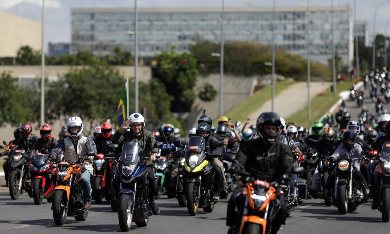 Evento contou com participação de mais de mil motociclistas Foto: UESLEI MARCELINO / REUTERS
