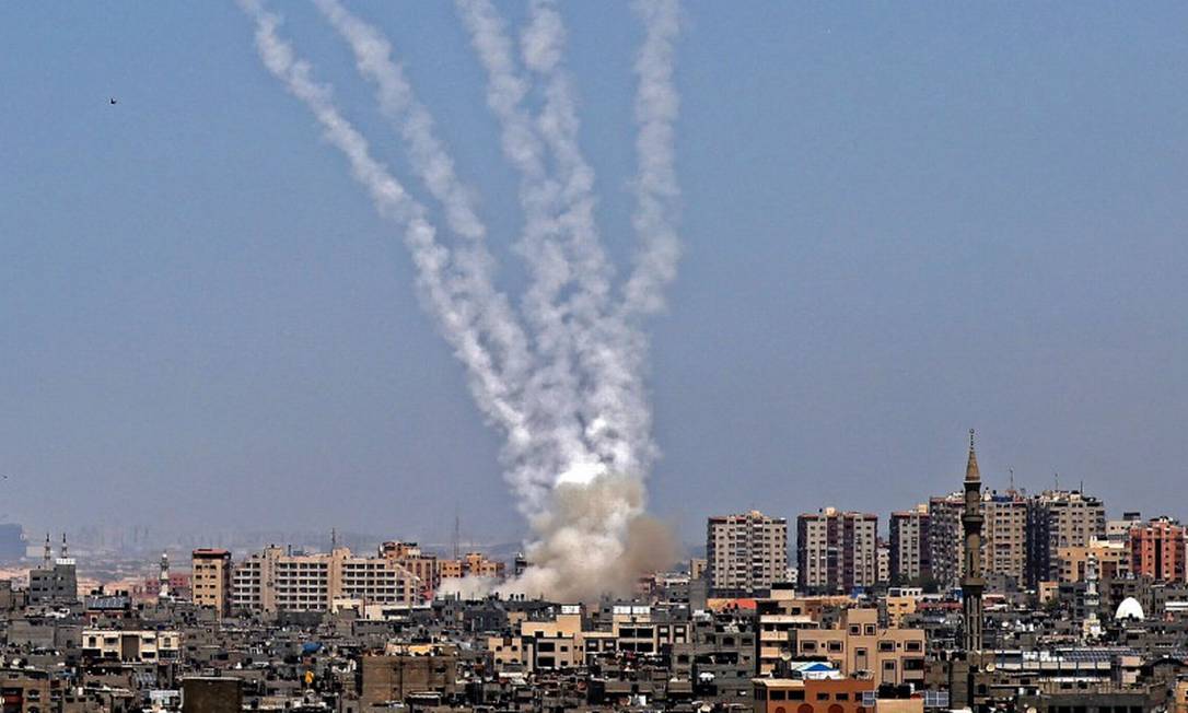 Conflito entre Hamas e Israel se agrava, com 32 palestinos e tr&ecirc;s  israelenses mortos - Jornal O Globo