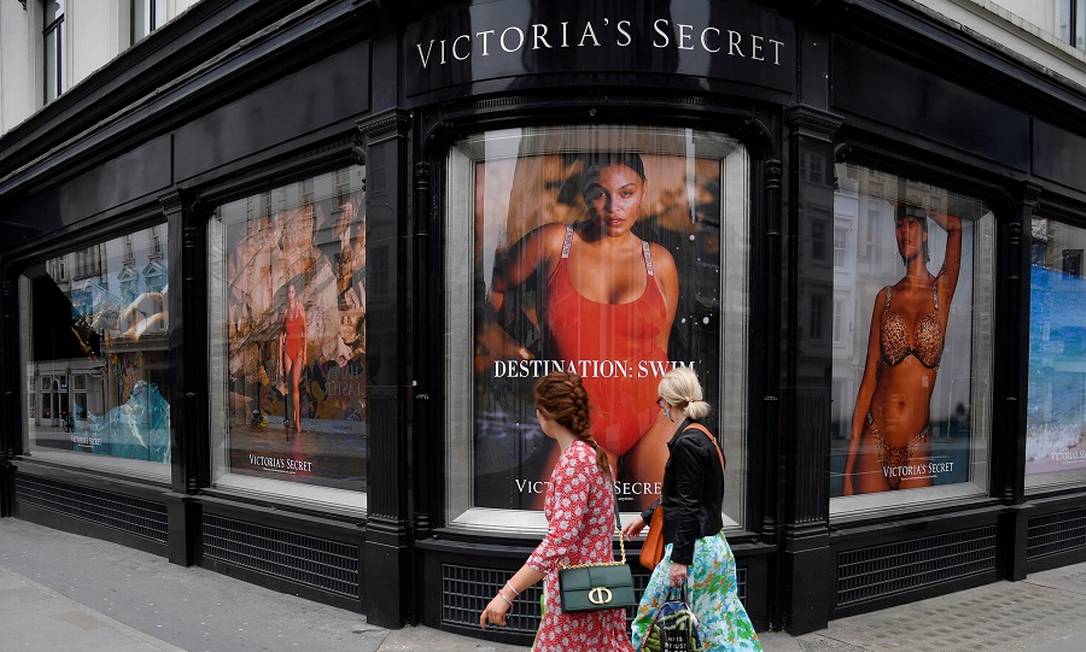 Loja da Victoria's Secret em Londres: cisão à vista Foto: TOBY MELVILLE / REUTERS