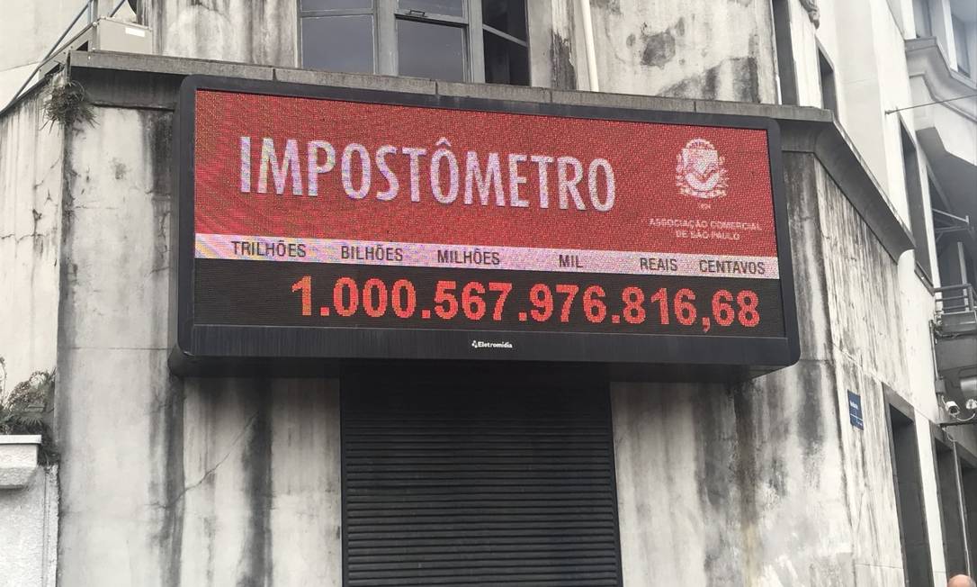 "Impostômetro", na sede da Associação Comercial de São Paulo, mede o valor de impostos pagos pelo brasileiro no ano Foto: Divulgação/Danielle Pessanha