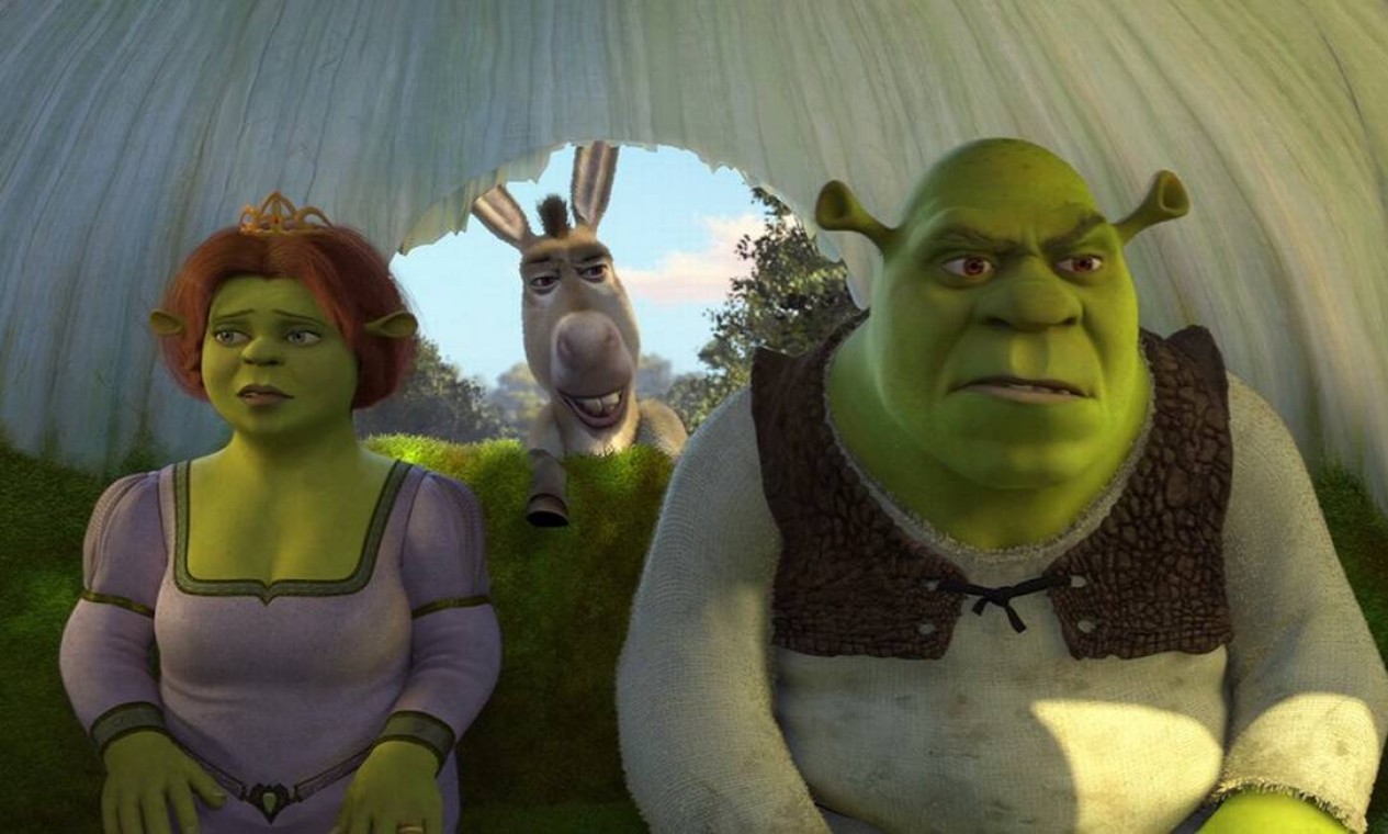 Uma das cenas mais famosas do segundo filme é quando, na ida até Tão Tão Distante, o burro pergunta repetidas vezes "a gente já chegou?", provocando a ira de Shrek. Esse filme é considerado o mais memorável e lembrado pelo público, o que é comprovado pela bilheteria: 919,8 milhões de dólares. Foto: Netflix