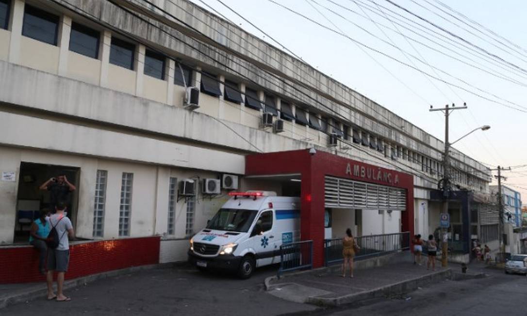 O Hospital Getúlio Vargas, para onde os PMs foram levados Foto: Agência O Globo / Arquivo