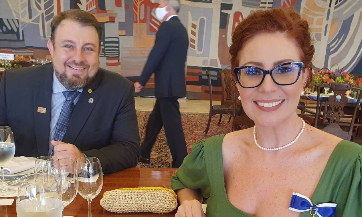 Irmão de Carla Zambelli ganha cargo no Ministério da Agricultura