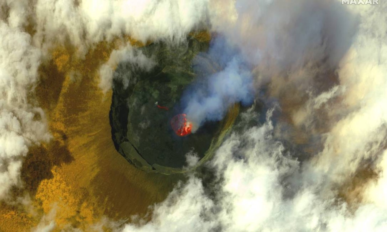 Imagem de satélite mostra vulcão Mt Nyiragongo perto de Goma, República Democrática do Congo antes da erupção. Três dias depois da desta imagem, tremores sacudiram a região de Goma e a erupção do vulcão mais ativo da África matou, pelo menos, 32 pessoas Foto: HANDOUT / AFP