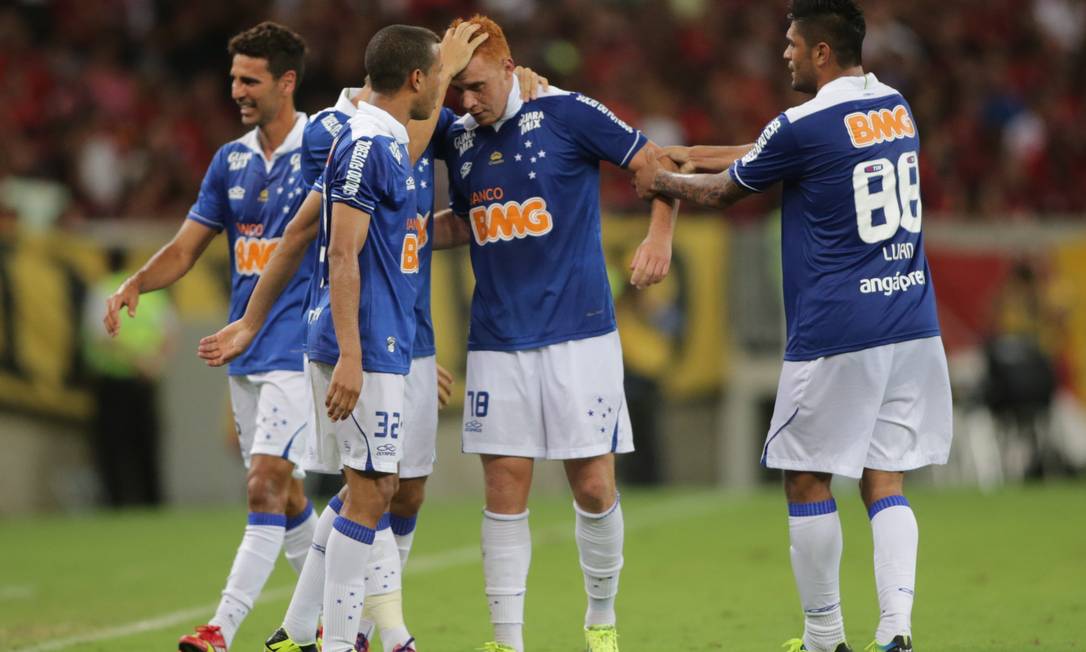 17º puesto - Cruzeiro (2013) - En 2013 el equipo de Minas Gerais ganó sus dos primeros títulos consecutivos con Marcelo Oliveira.  Foto: Bruno Gonzalez / Extra