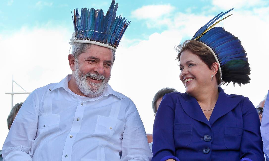 Lula e Dilma em cerimÃ´nia de inauguraÃ§Ã£o da ponte sobre o Rio Negro, em Manaus, 24/10/2011 Foto: Roberto Stuckert Filho / DivulgaÃ§Ã£o
