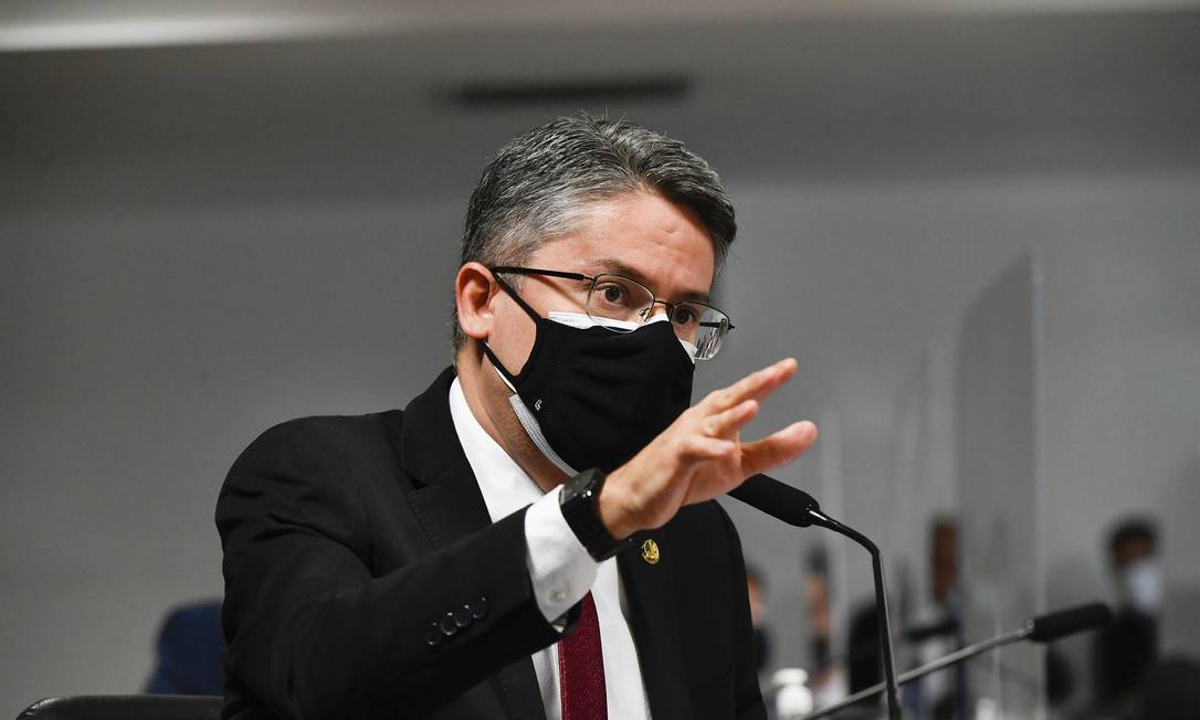 Senador Alessandro Vieira (Cidadania-SE) aplica experiência de ex-delegado na CPI da Covid Foto: Leopoldo Silva / Agência Senado
