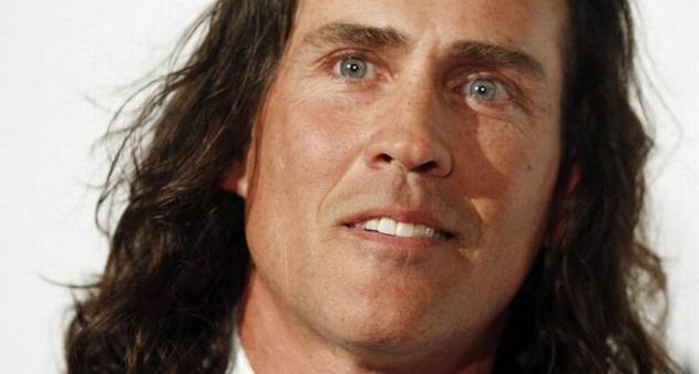 Aos 58 anos, ator que viveu Tarzan na TV morre em acidente de avião
