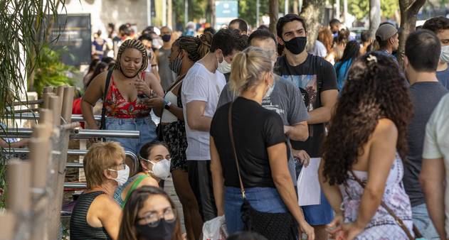 Diante de alertas para a terceira onda, Senado aprova 'passaporte de imunidade' para vacinados contra a Covid-19 - Vimarsana News