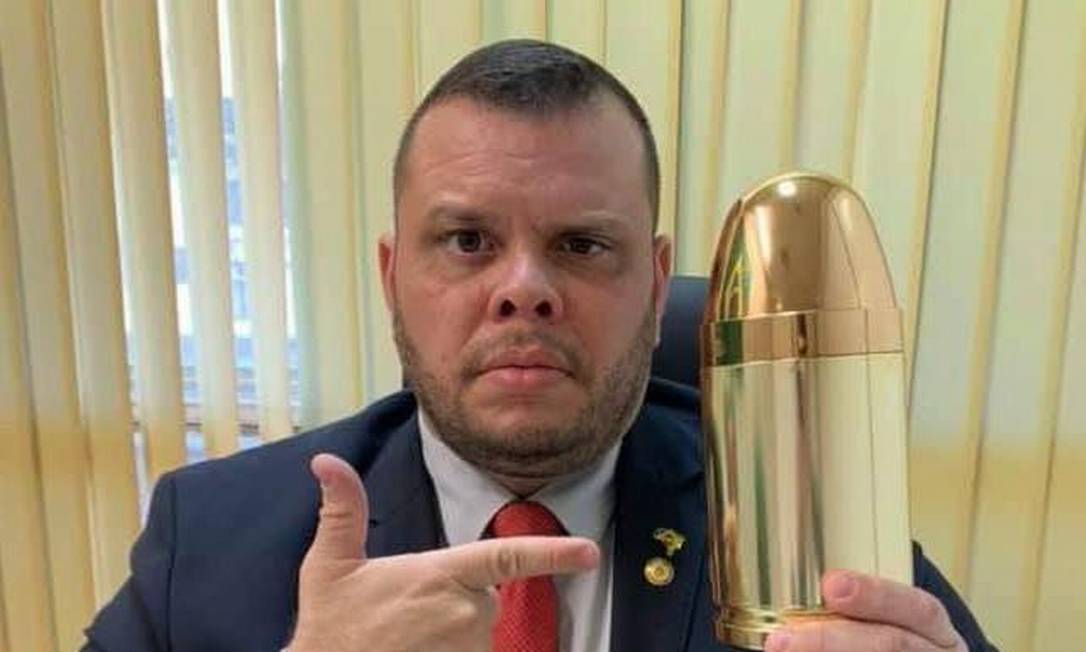 O major da reserva da Polícia Militar Elitusalém de Freitas Foto: Reprodução/Facebook