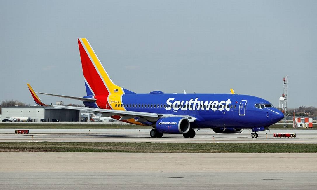 Southwest Airlines foi uma das empresas cujos sites saíram do ar com o apagão Foto: KAMIL KRZACZYNSKI / AFP