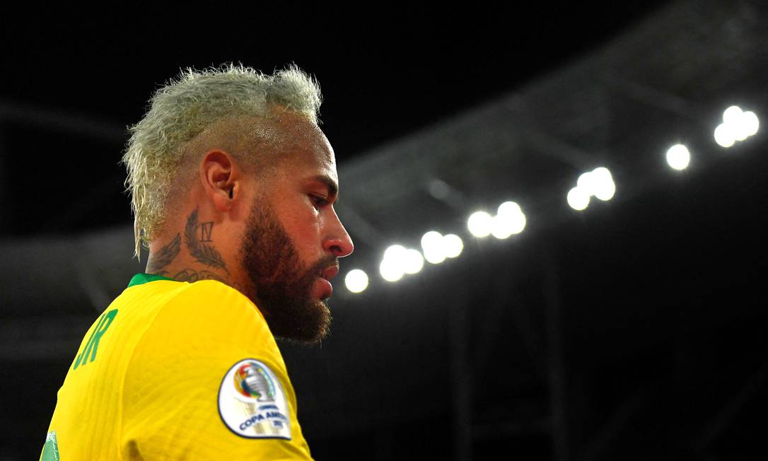 Neymar após a partida entre Brasil e Peru pela Copa América Foto: MAURO PIMENTEL / AFP