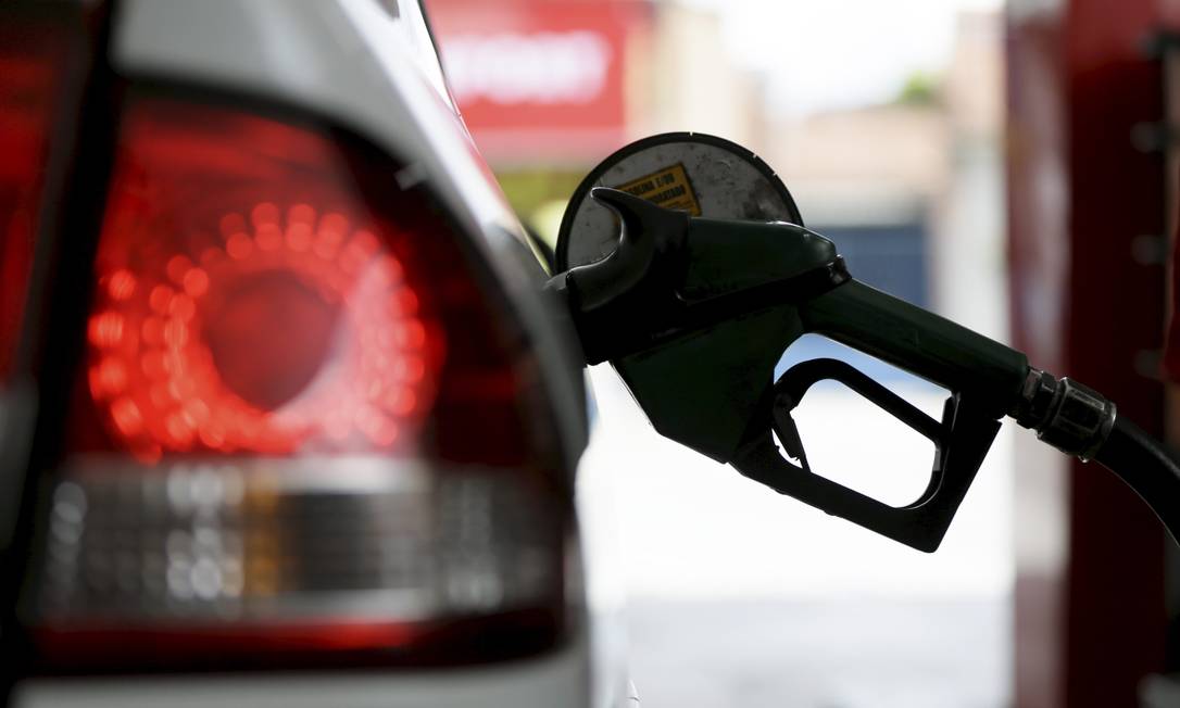 Preço dos combustíveis acumulam alta no ano Foto: Custódio Coimbra / Agência O Globo