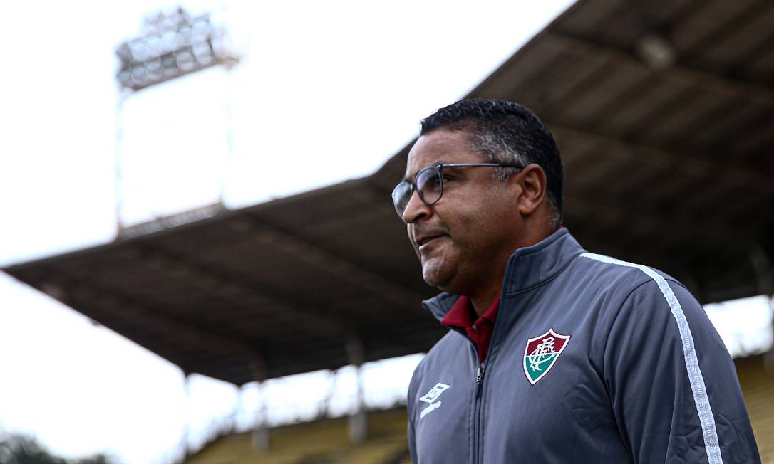 ES Volta Redonda (RJ) 30 / 06 / 2021 - Raulino de Oliveira.CAMPEONATO BRASILEIRO.
- ROGER MACHADO.
Fluminense enfrenta o Athlético-PR esta tarde no Estádio Raulino de Oliveira, pela 8ª rodada do Campeonato Brasileiro 2021.
FOTO: LUCAS MERÇON / FLUMINENSE F.C.
.
IMPORTANTE: Imagem destinada a uso institucional e divulgação, seu
uso comercial está vetado incondicionalmente por seu autor e o
Fluminense Football Club.É obrigatório mencionar o nome do autor ou
usar a imagem. Foto: FOTO: LUCAS MERÇON / FLUMINENSE / Agência O Globo