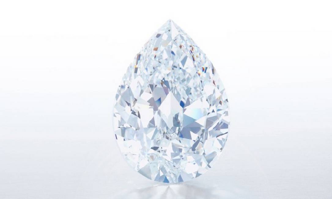 Raro diamante em formato de pera que vai a leilão na Sotheby's Foto: Site da Sotheby's