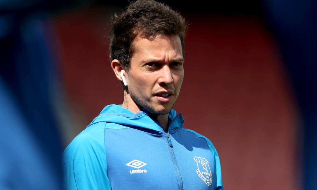 Bernard continuou na equipe ucraniana até se transferir para seu clube atual, o Everton, da Ingaterra, em 2018. Ele tem 28 anos Foto: Agência O Globo