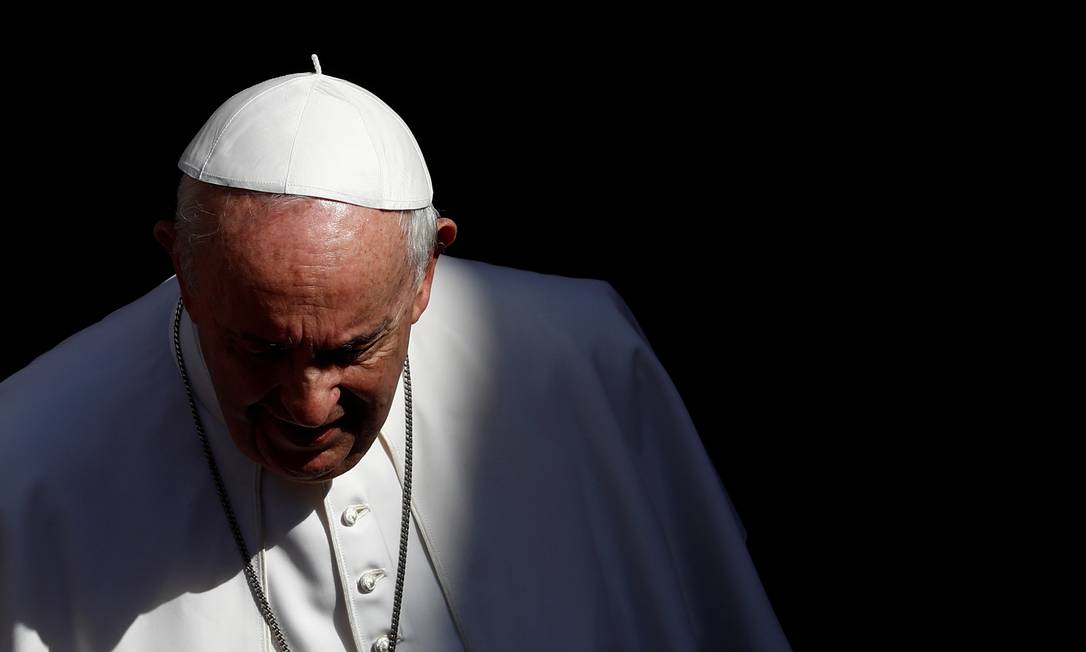 Itália intercepta carta com munição que seria enviada ao Papa Francisco Foto: GUGLIELMO MANGIAPANE / REUTERS