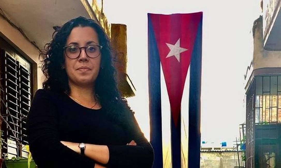 Correspondente do jornal espanhol ABC, Camila Acosta, foi detida durante os protestos em Cuba Foto: Facebook / Reprodução