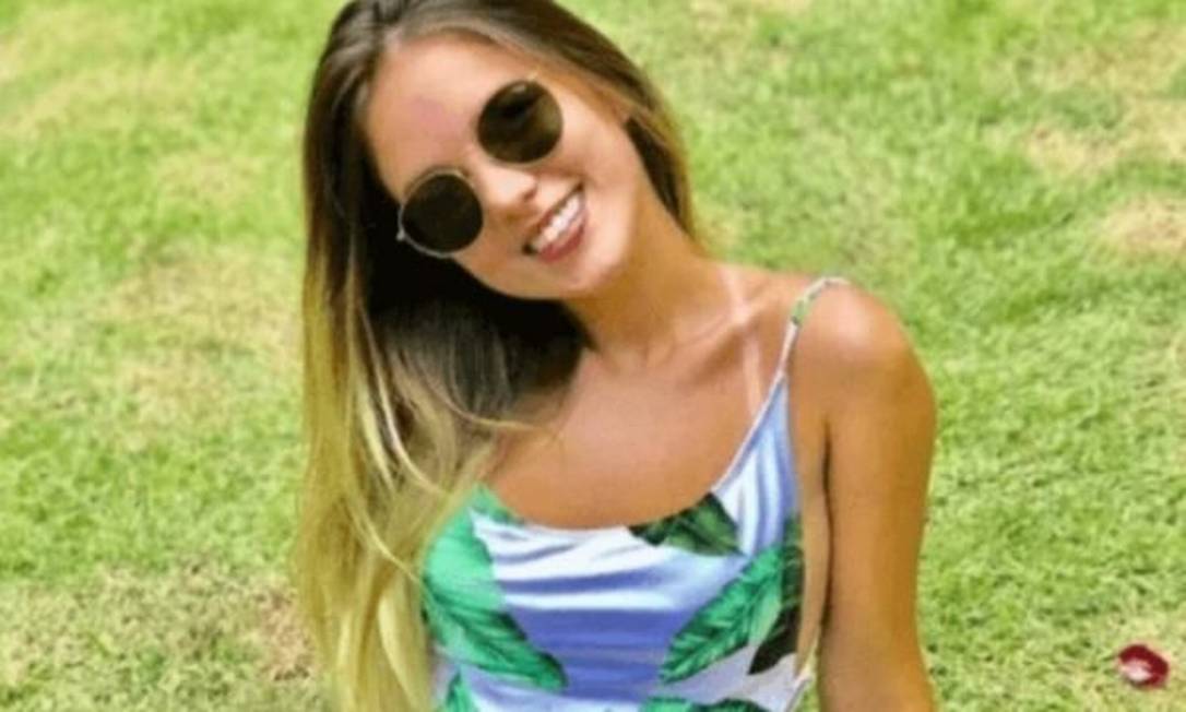 Lorraine Bauer, a 'Gatinha da Cracolândia', lucrava em média R$ 6 mil por dia com venda de drogas Foto: Reprodução