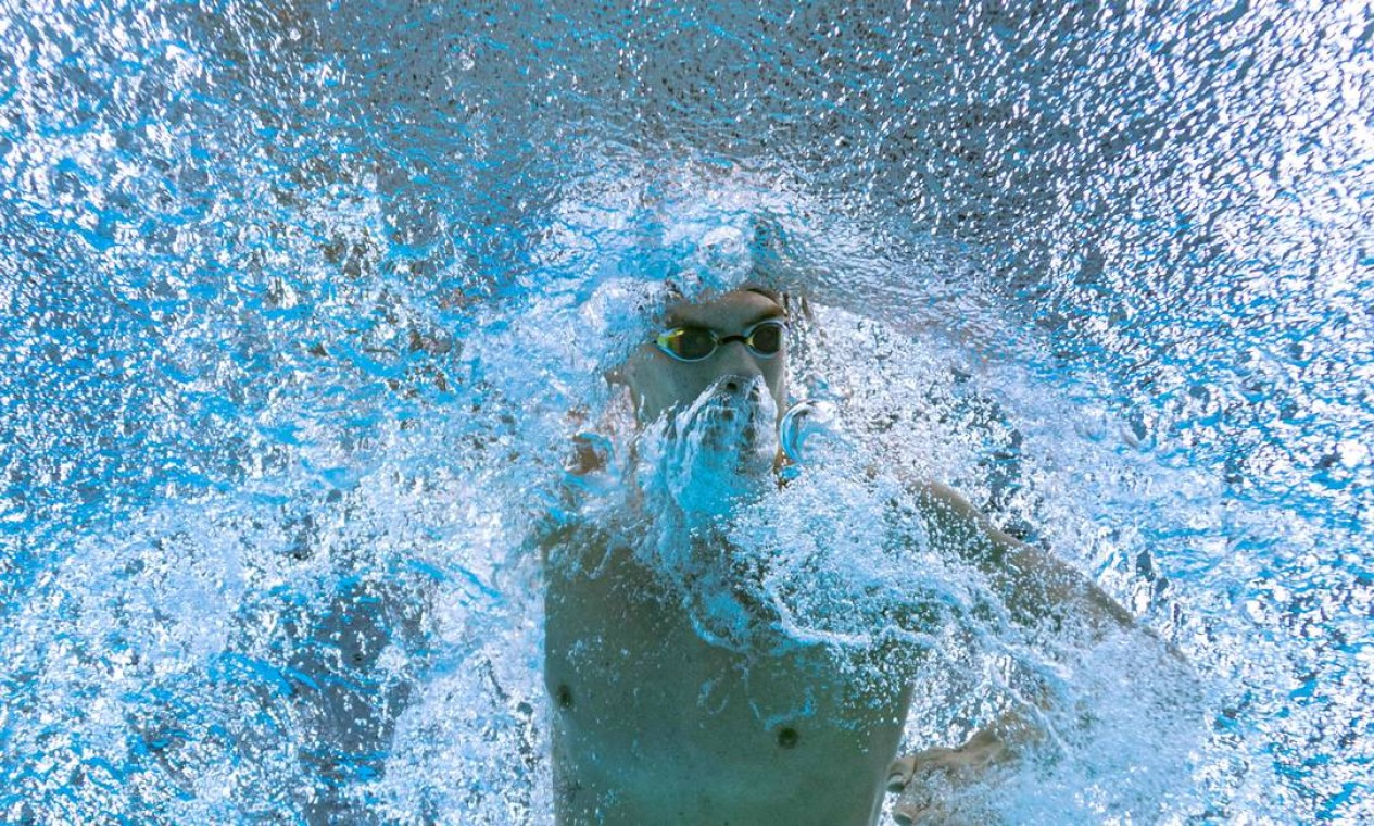 O nadador Fernando Scheffer conquistou a primeira medalha brasileira na Natação nos Jogos Olímpicos de Tóquio. O atleta garantiu o bronze nos 200m livre Foto: FRANCOIS-XAVIER MARIT / AFP