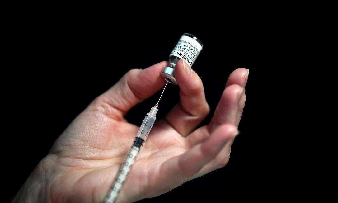 Vacina da Pfizer/BioNTech contra Covid-19 Foto: FRED TANNEAU / AFP